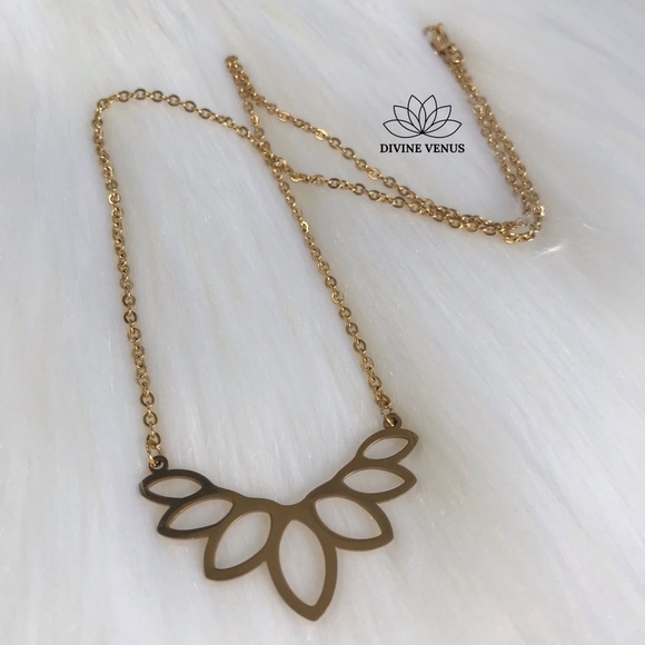 Lotus Necklace Gold Plated Stainless Steel - Picture 9 of 9